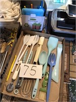 Flat of Utensils