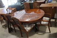 DOUBLE PEDESTAL DINING ROOM TABLE WITH 6 CHAIRS &