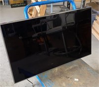 47in Samsung TV with Wall Mount