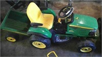 jd riding lawn tractor with wagon/ fisher price