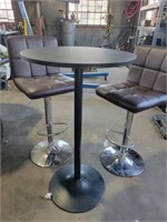 Round Tall Table w/ 2 Bar stools  24"x24"x42"
