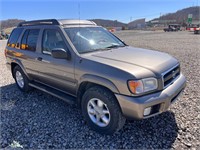 2002 Nissan Pathfinder-Titled-NO RESERVE