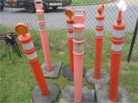 667) 6 orange barrier stands