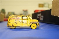 OLD COCA-COLA METAL TOY DELIVERY TRUCK