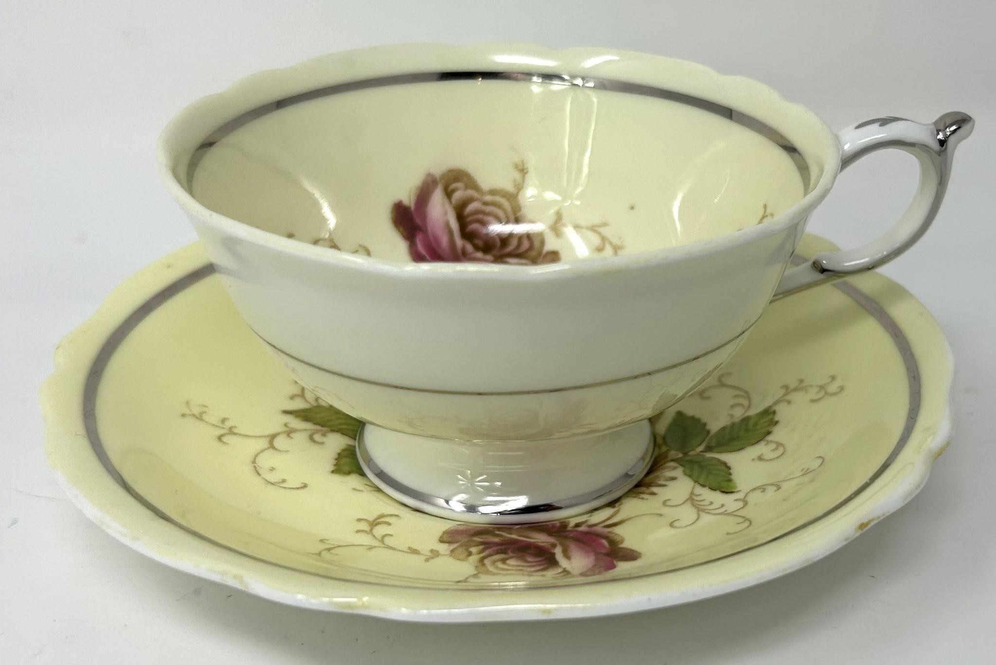 Paragon Dbl-Warrant Cup & Saucer