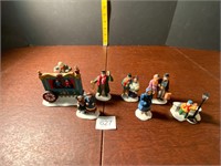 Dept 56 Puppeteer Towncrier Couples