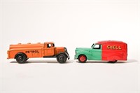 COLLECTION OF DINKY TOY CARS