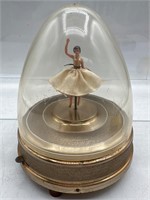 Vintage Cody dancing ballerina music box