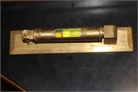 Vintage Brass Level