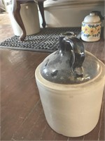 Western stoneware jug