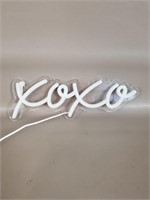 XOXO Neon Sign Light 11x4in