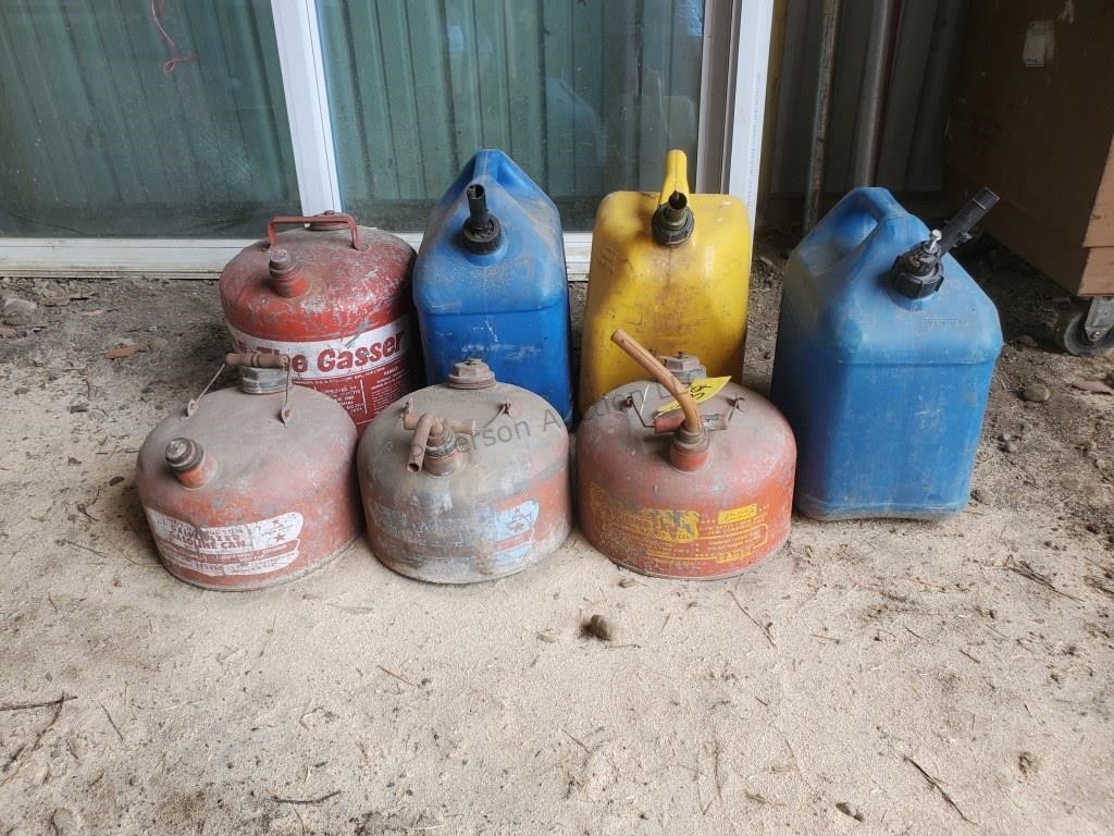 7 fuel cans