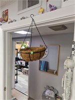 Hanging planter basket