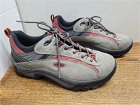 A Solo Mens Running Shoes Size 8 1/2
