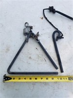 Iron Dinner Bell Triangle and Leaf Hook set