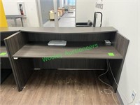 6' Laminate Reception Desk