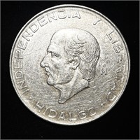 1957 NEAR UNC 72% SILVER MEX CINCO PESOS 18G COIN