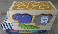 MELISSA & DOUG SAFARI TOY