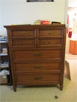 REALLY NICE 5 DRAWER CHEST