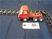 Tonka toy truck