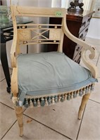 K - OCCASIONAL CHAIR (C108)