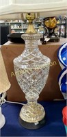 CRYSTAL LAMP WITH SHADE