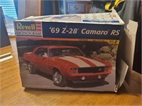 Revell '69 Z-28 Camaro RS Model