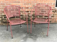 (2) Metal Outdoor Matching Patio Chairs NICE!