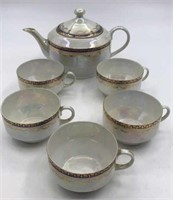 Iridescent Teapot & Cups Celebrate Czechoslavakia