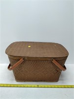 vintage sewing basket