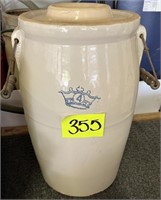 4 gallon crown churn with lid