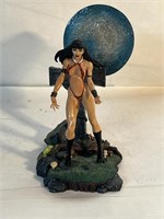 VAMPIRELLA FIGURE 7'' HIGH