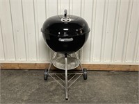 Weber Charcoal BBQ - Very Little Use - 22.5"dia