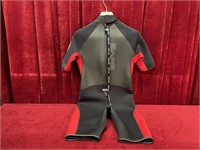 BARE 2mm Ignite Size ML Wet Suit - Little Use