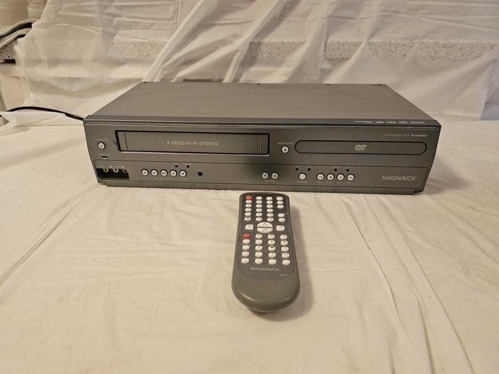 Magnavox DVD/VCR Player