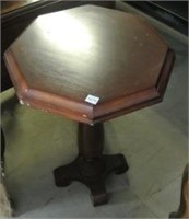 Octagon Top Pedestal Table