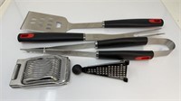 Grill / Kitchen Utensils