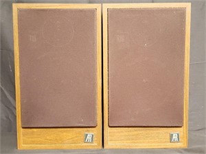 Pair of Acoustic Research speakers