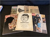 Vintage Life magazine, Newspapers