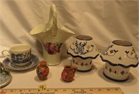 Handled Saddle Vase, Tea Lights, Blueware, Toppers