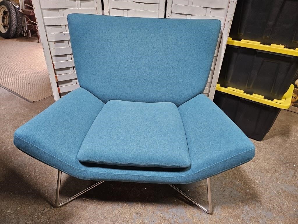 Brand New Modern  Retro Chair  40 x 34" high