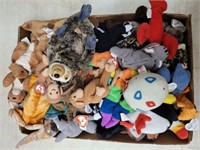 TRAY OF TEEN BEANIE BABIES