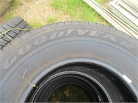 788) 4 265/70R17 -Goodyear, very good condition