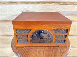 Crosley CR 66 record player radio