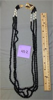 Z- Very Nice costume necklace w/ornate clasp