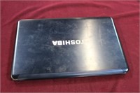 Toshiba Laptop Model Satellite L775 W/ Charger *h