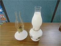 2 Decorative Antique Kerosene Lamps