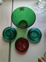 Green bowl, 2 green coasters and 1 red coaster