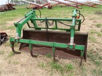 JD 86" Bucket w/ Grapple