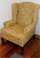 CLEAN UPHOLSTERED ARMCHAIR CHAIR #2